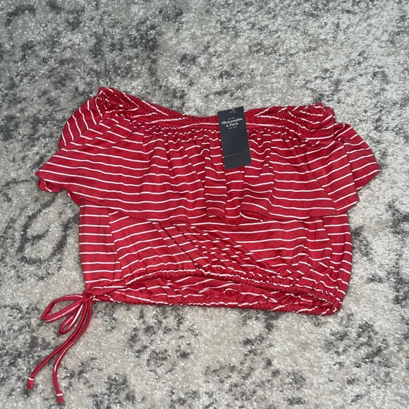 BRAND NEW Abercrombie Strapless Crop Top - Picture 2 of 3